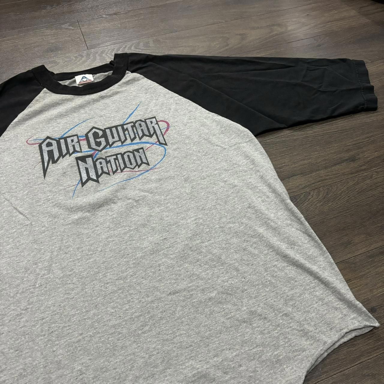 Designer Vintage Air Guitar Nation T Shirt 00s Large Size US L / EU 52-54 / 3 - 2 Thumbnail