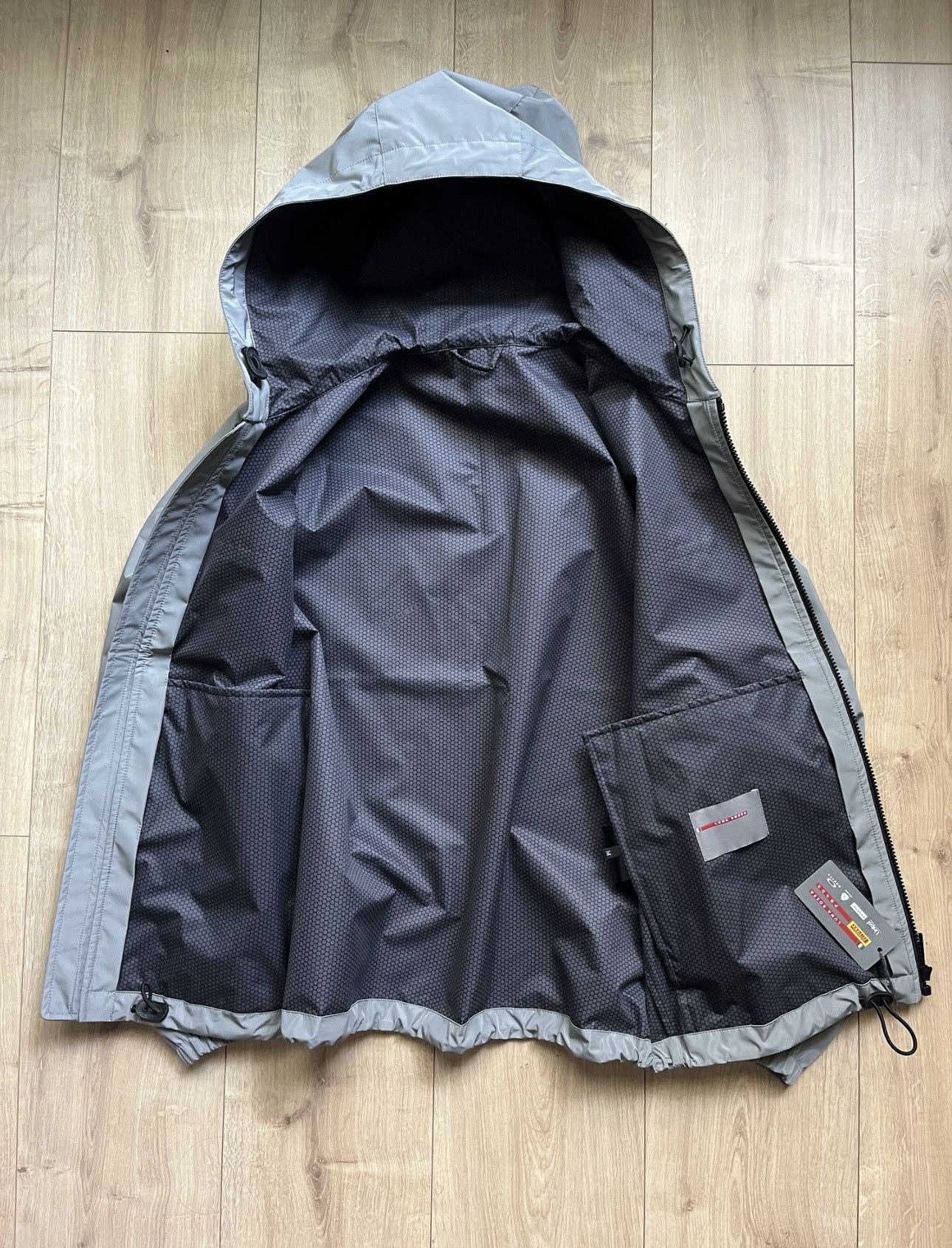 Prada Vintage GORETEX RAINCOAT outlet in Navy Blue MSRP $3,750