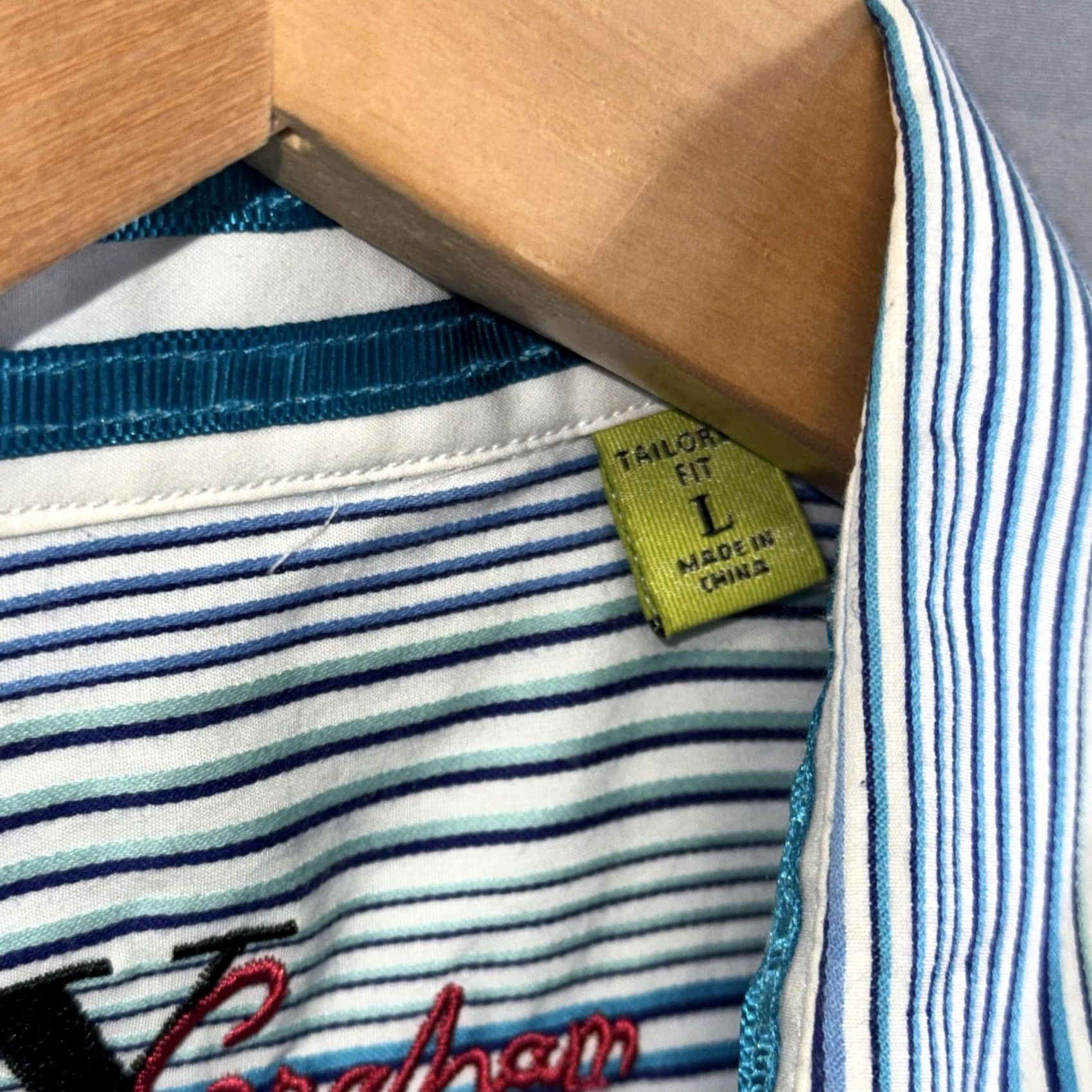Robert Graham VINTAGE Robert Graham Shirt Mens Large Blue White Striped Tailored Fit Contrast Cuffs Size US L / EU 52-54 / 3 - 7 Thumbnail