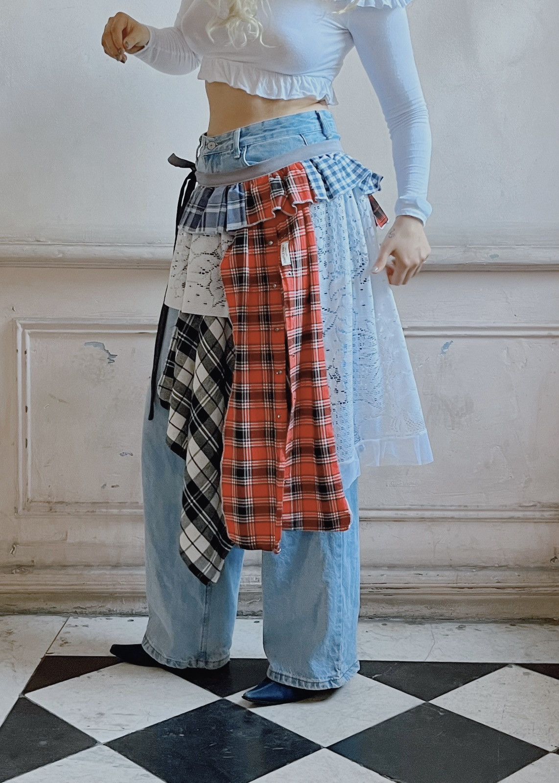 Custommade Upcycled Plaid & Lace Midi Belt Skirt / peplum belt Size 28" / US 6 / IT 42 - 2 Thumbnail