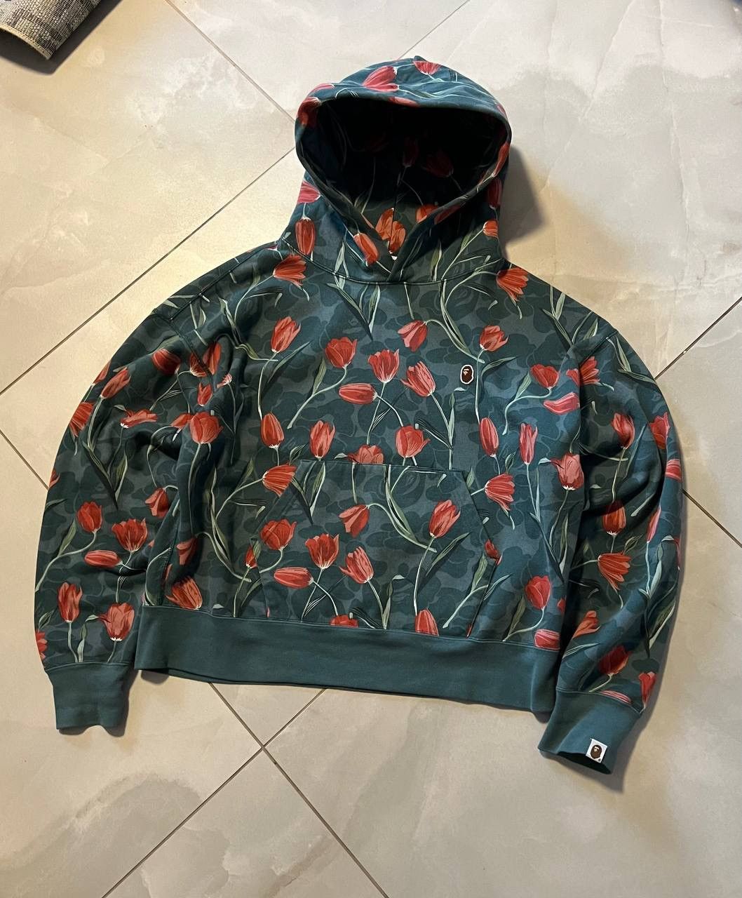 Bape VERY RARE bape hoodie Size S / US 4 / IT 40 - 1 Thumbnail