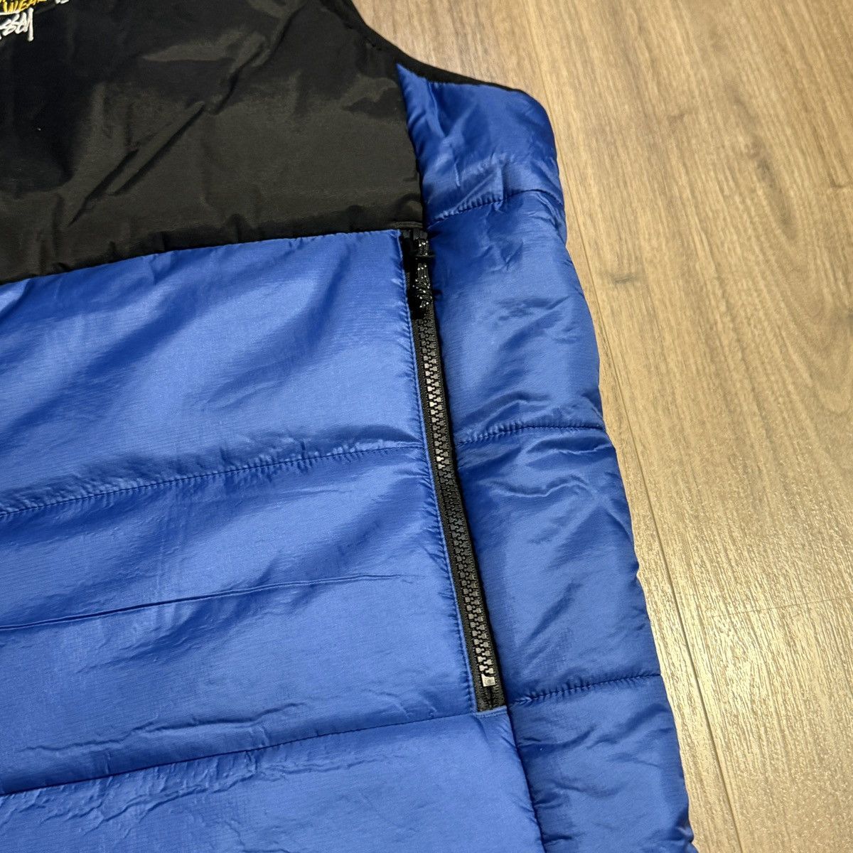 Mountain Hardwear × Stussy Mountain Hardwear x Stüssy Vest Size US XL / EU 56 / 4 - 5 Thumbnail