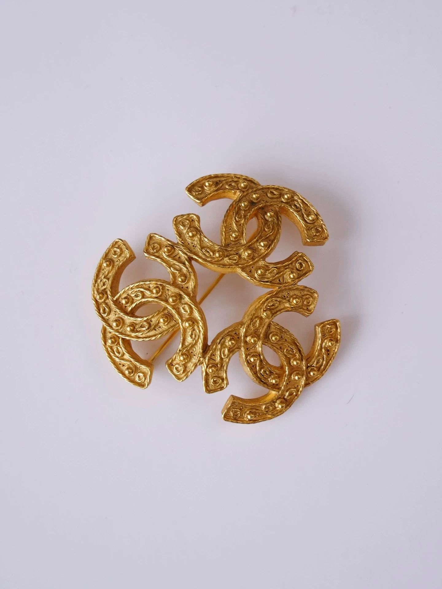 Chanel Vintage Chanel Triple Logo Grapevine Double C Brooch 5.5cm Size ONE SIZE - 2 Thumbnail