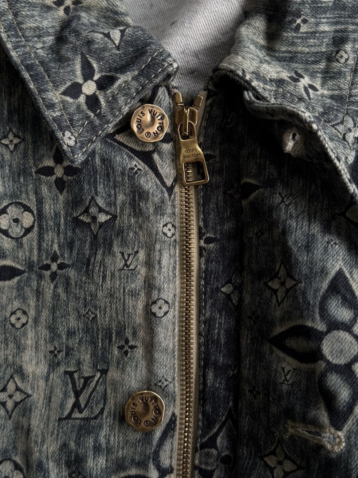 Louis Vuitton Louis Vuitton - Blue Star Monogram Denim Jacket Size US S / EU 44-46 / 1 - 19 Thumbnail
