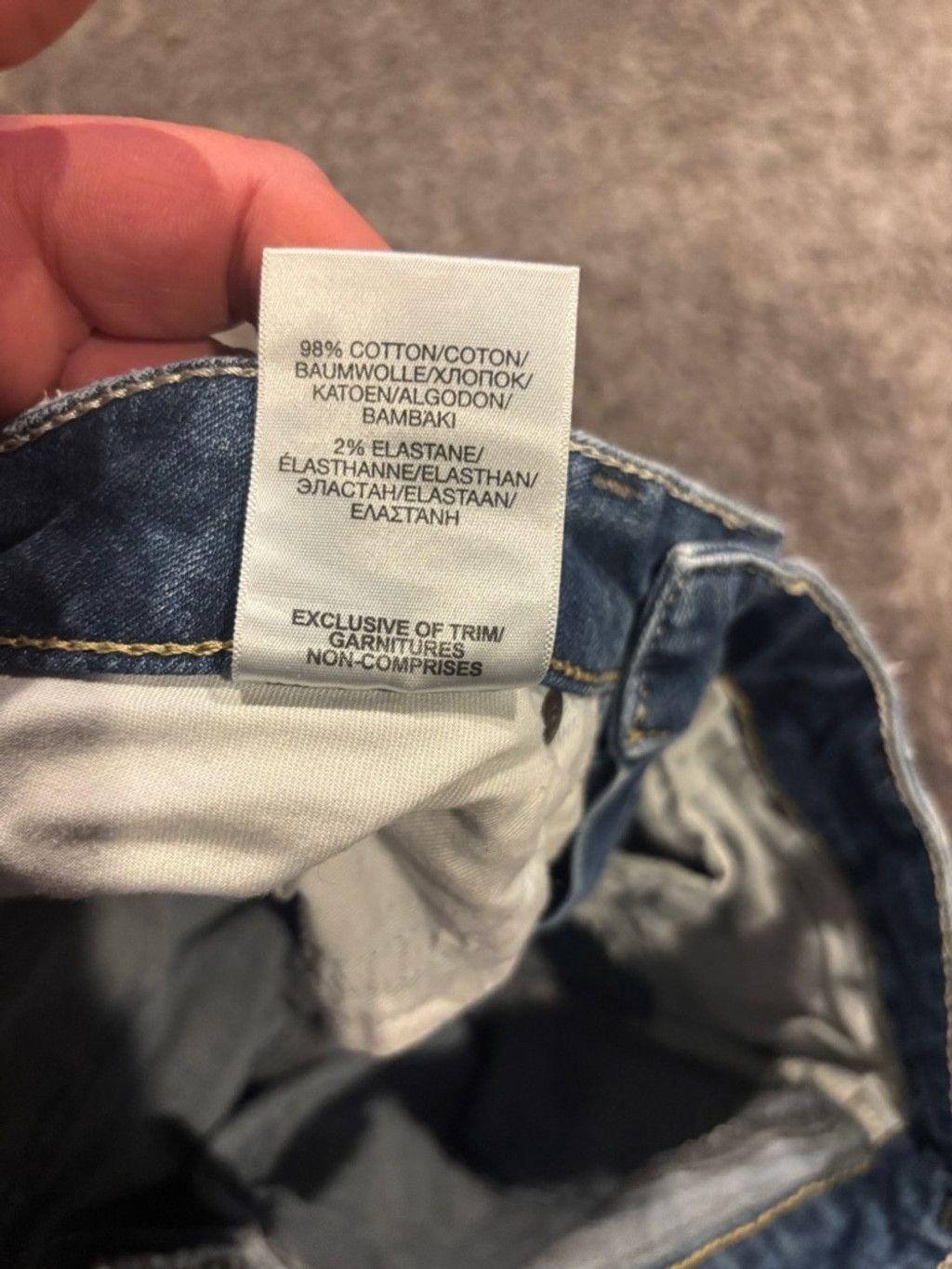 Silver Jeans Co. Silver Jeans Women's Sam Distressed Straight Jeans Size 26" / US 2 / IT 38 - 9 Thumbnail