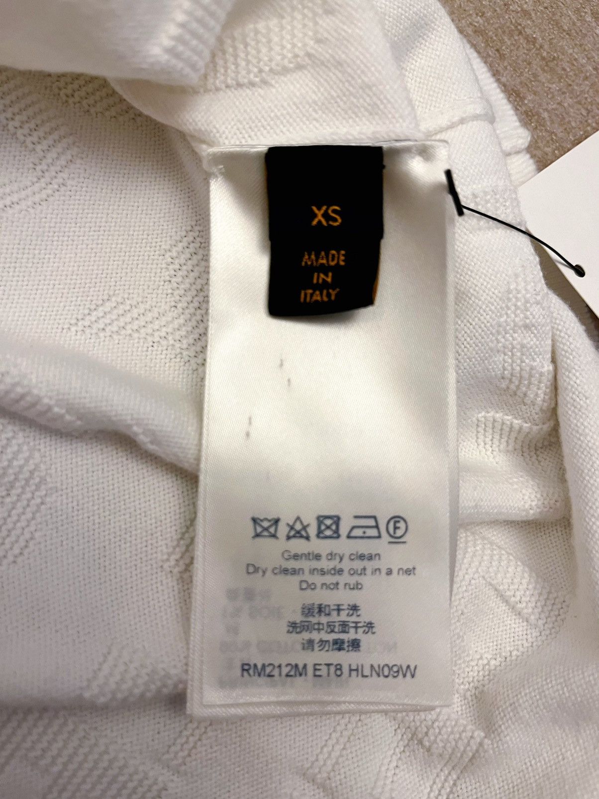 Louis Vuitton Louis Vuitton Luxury Short-Sleeve Knit Size US XS / EU 42 / 0 - 6 Thumbnail