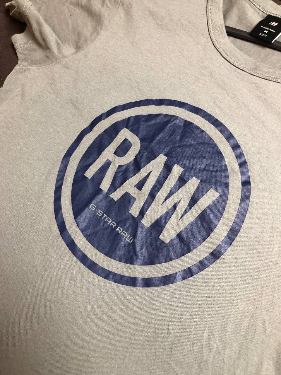 G-Star G-Star Raw Badge Artwork T-Shirt in grey "RAW" graphic logo Size US M / EU 48-50 / 2 - 5 Thumbnail