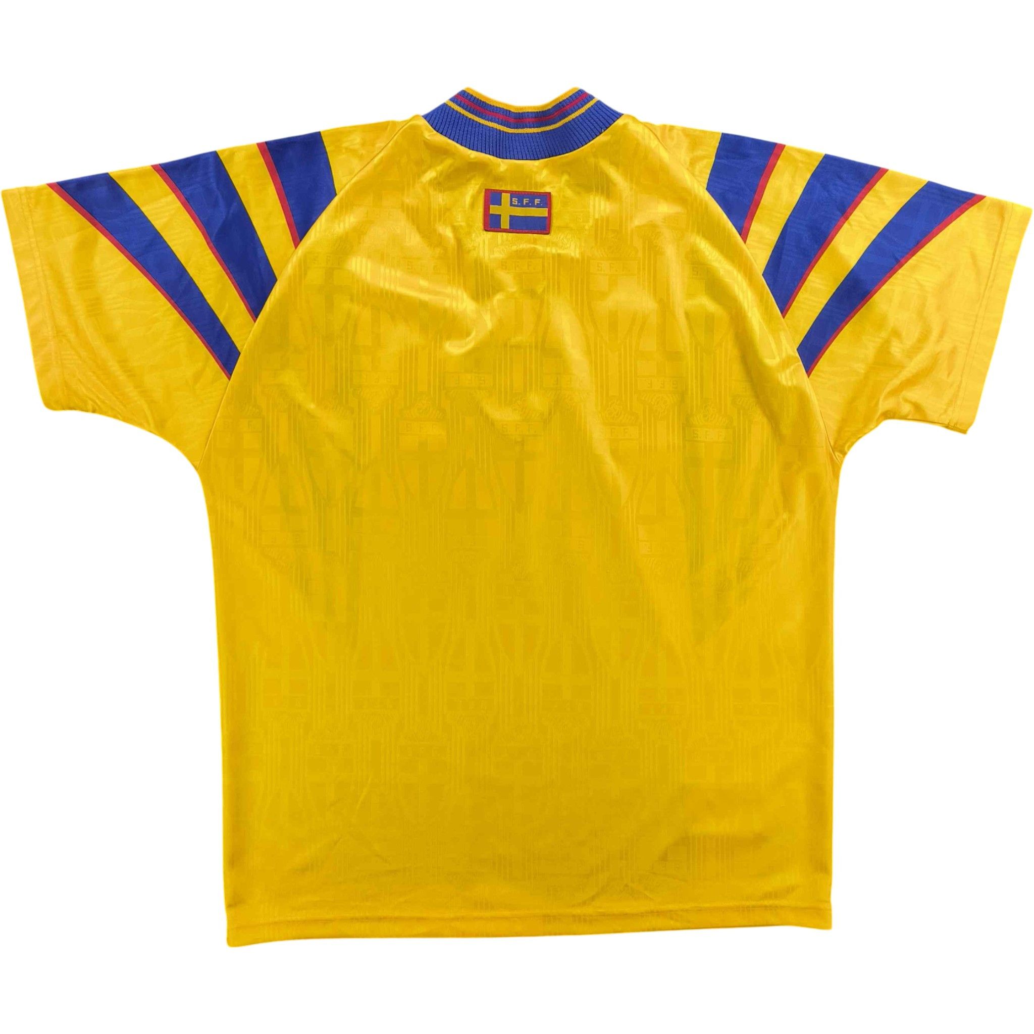 Adidas Sweden 1996-98 Adidas home football jersey shirt size L Size US L / EU 52-54 / 3 - 2 Thumbnail