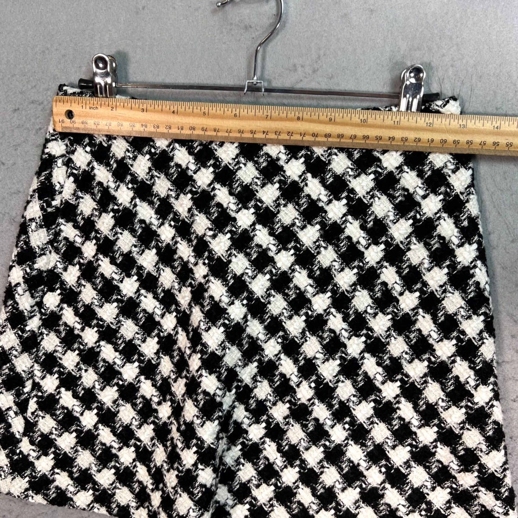 Zara Zara Skirt Womens Small Black & White Houndstooth Tweed Mini Short Casual Summer Spring Size 28" / US 6 / IT 42 - 5 Thumbnail
