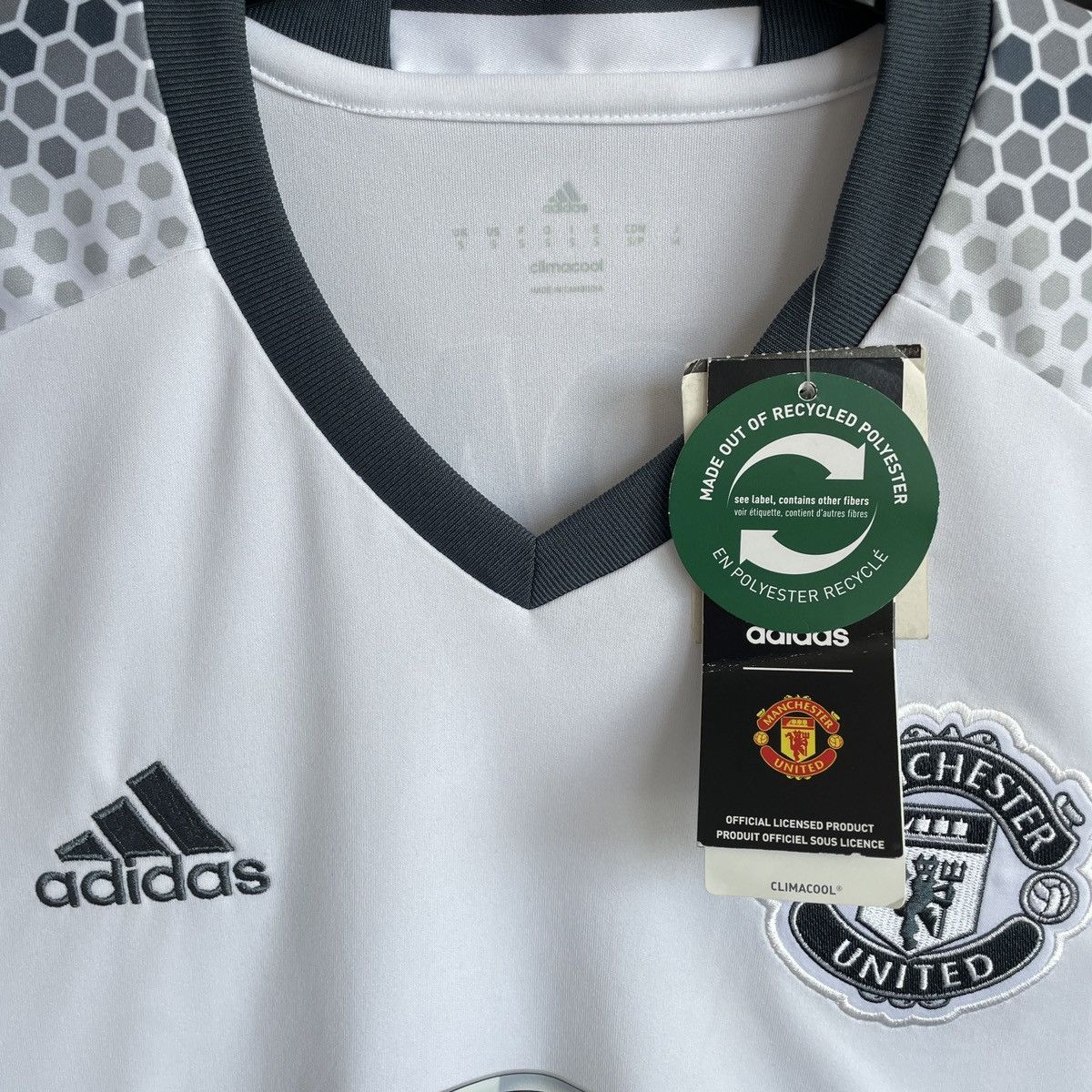 Adidas Manchester United Wayne Rooney Third Jersey 2016/2017 Size US S / EU 44-46 / 1 - 5 Thumbnail