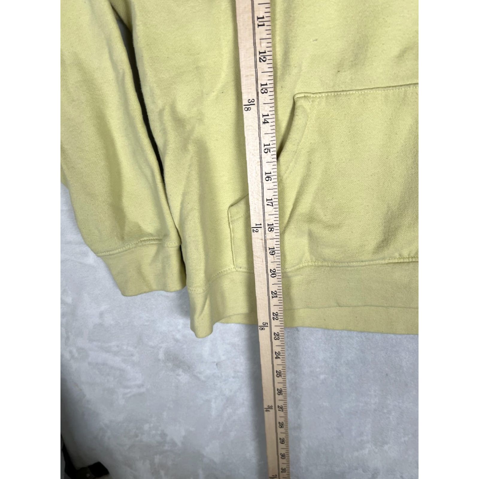 Vintage Monet Skateboard Hoodie Mens Large Yellow Dog Graphic Pullover Fleece Sweatshirt Size US L / EU 52-54 / 3 - 3 Thumbnail