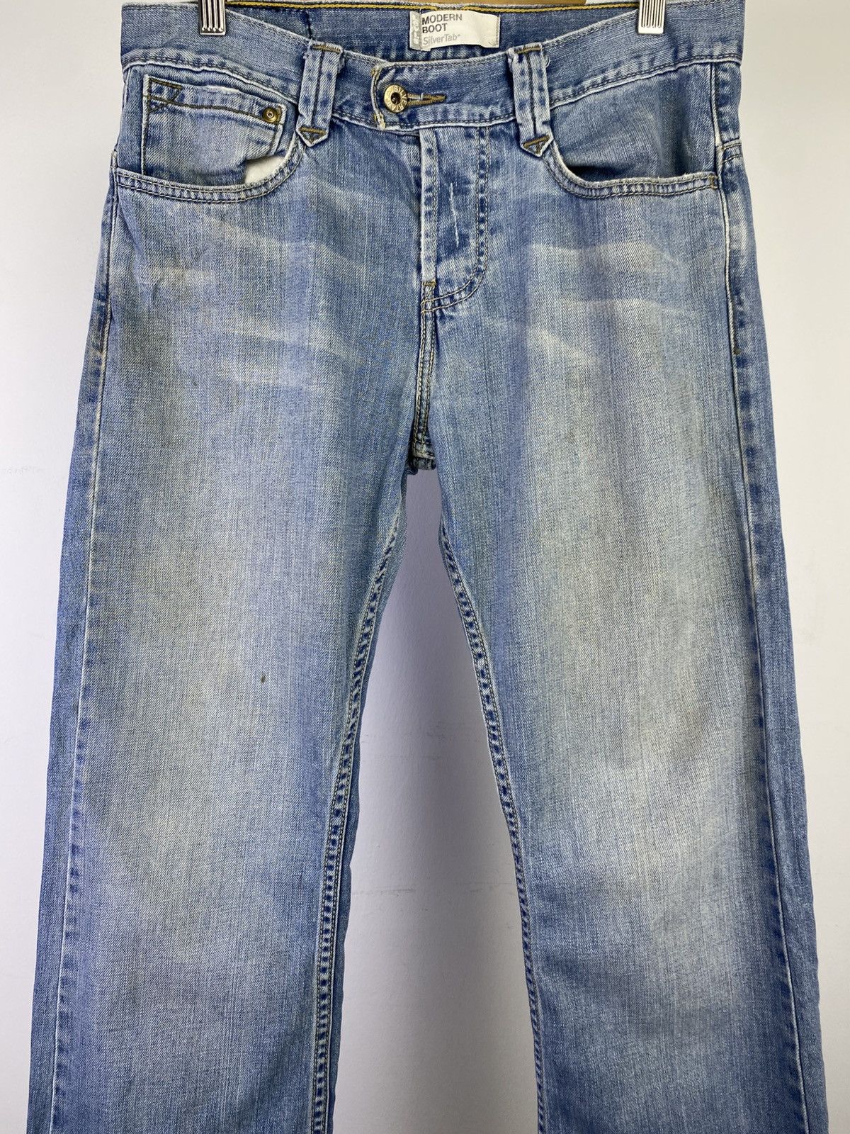 Levi's Levi’s SilverTab Modern Boot Cut Jeans Vintage Style Denim Size US 30 / EU 46 - 8 Thumbnail