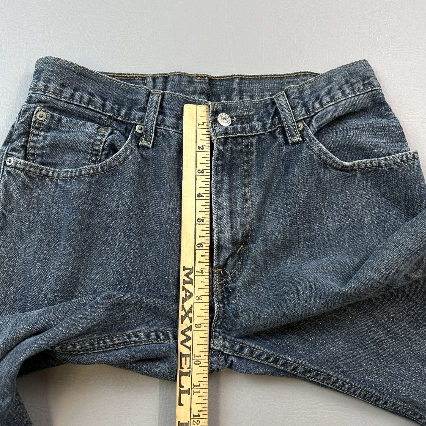Levi's VINTAGE Levi's 505 Jeans Mens 30x30 Dark Wash Denim Straight Fit Casual 90s USA Cowboy Retro 5-Pocket Mens Jeans Size US 30 / EU 46 - 6 Thumbnail