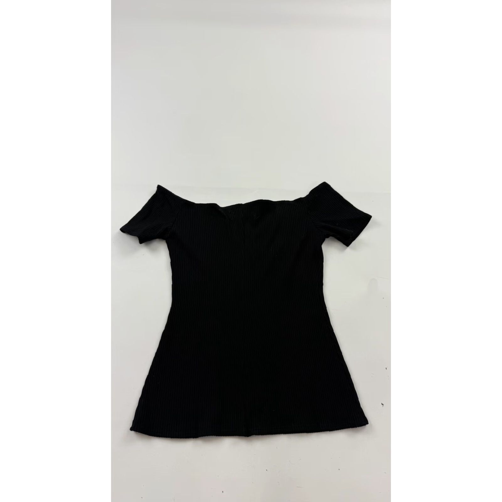 Reformation Reformation Off Shoulder Shirt Womens Small Black Ribbed Stretch Tencel Size S / US 4 / IT 40 - 4 Thumbnail