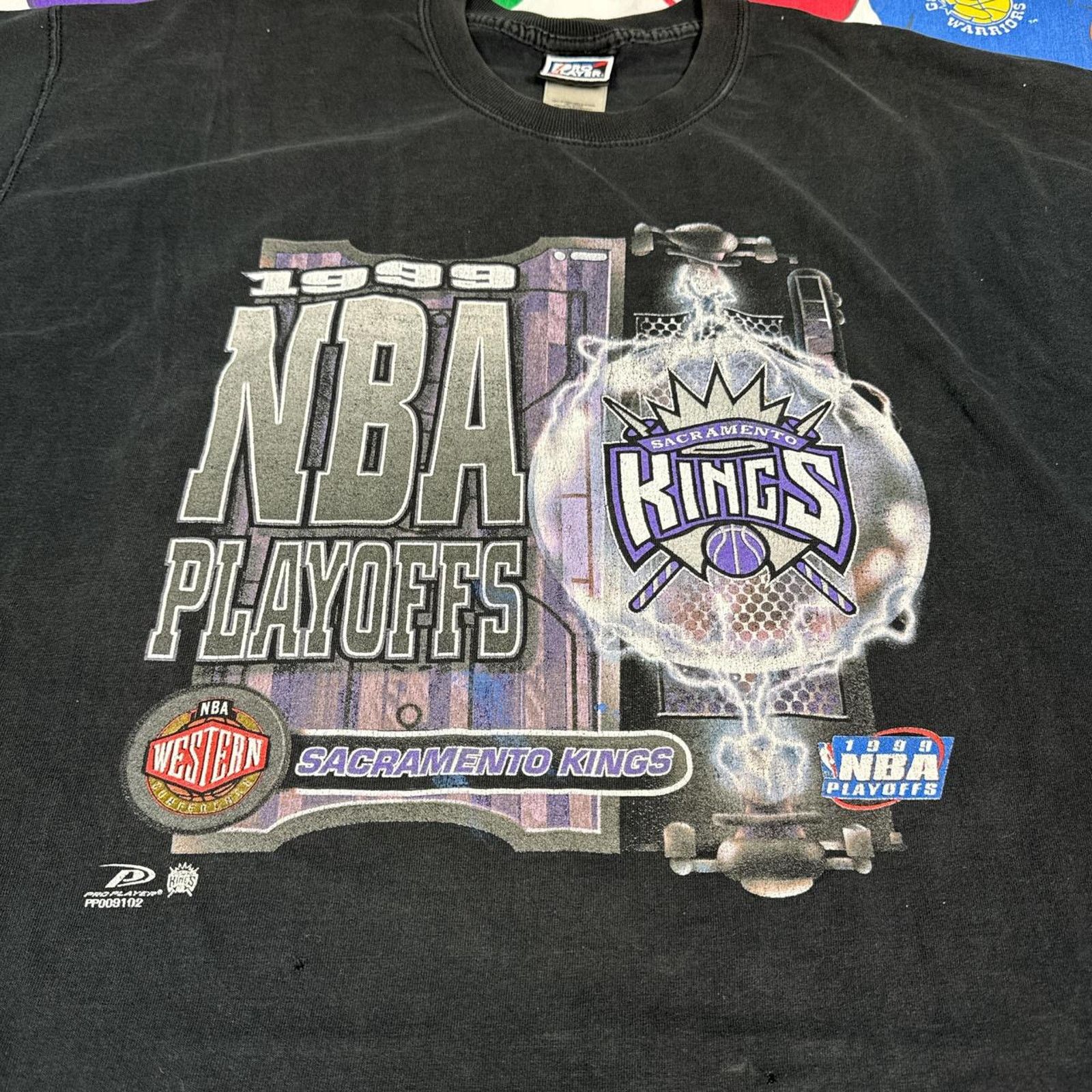 NBA × Pro Player × Vintage Vintage 1999 NBA Sacramento Kings Playoffs Mens Sz XXL Tee Size US XXL / EU 58 / 5 - 3 Thumbnail