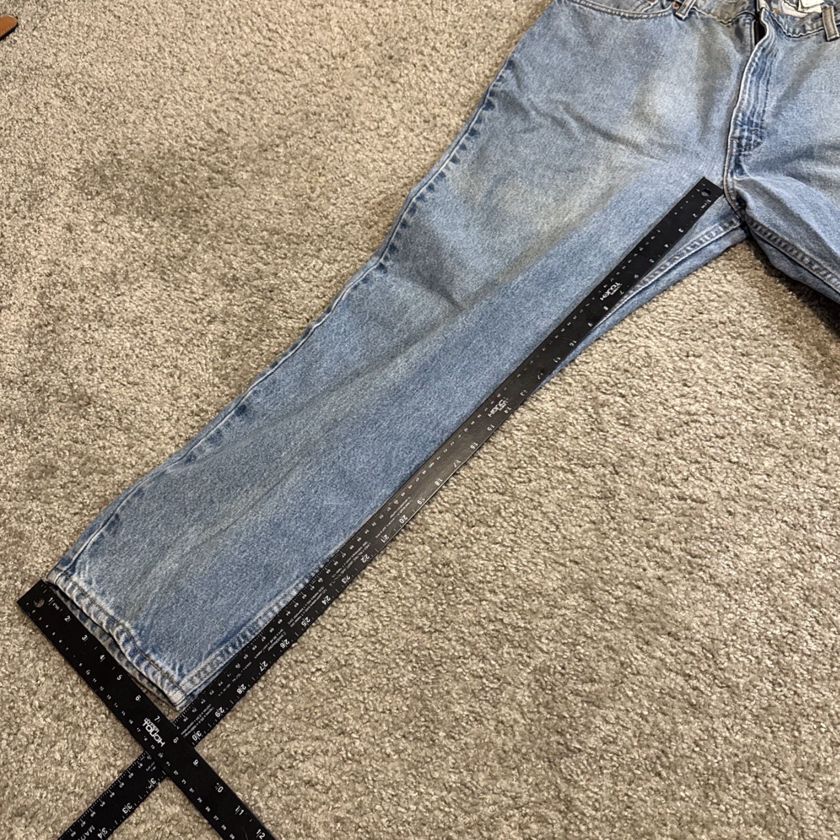 Levi's VINTAGE Levi’s 550 Tapered Jeans Men 40 Light Blue Denim 30 Inseam 90s Relaxed Fit 40x30 Jeans Size US 40 / EU 56 - 6 Thumbnail