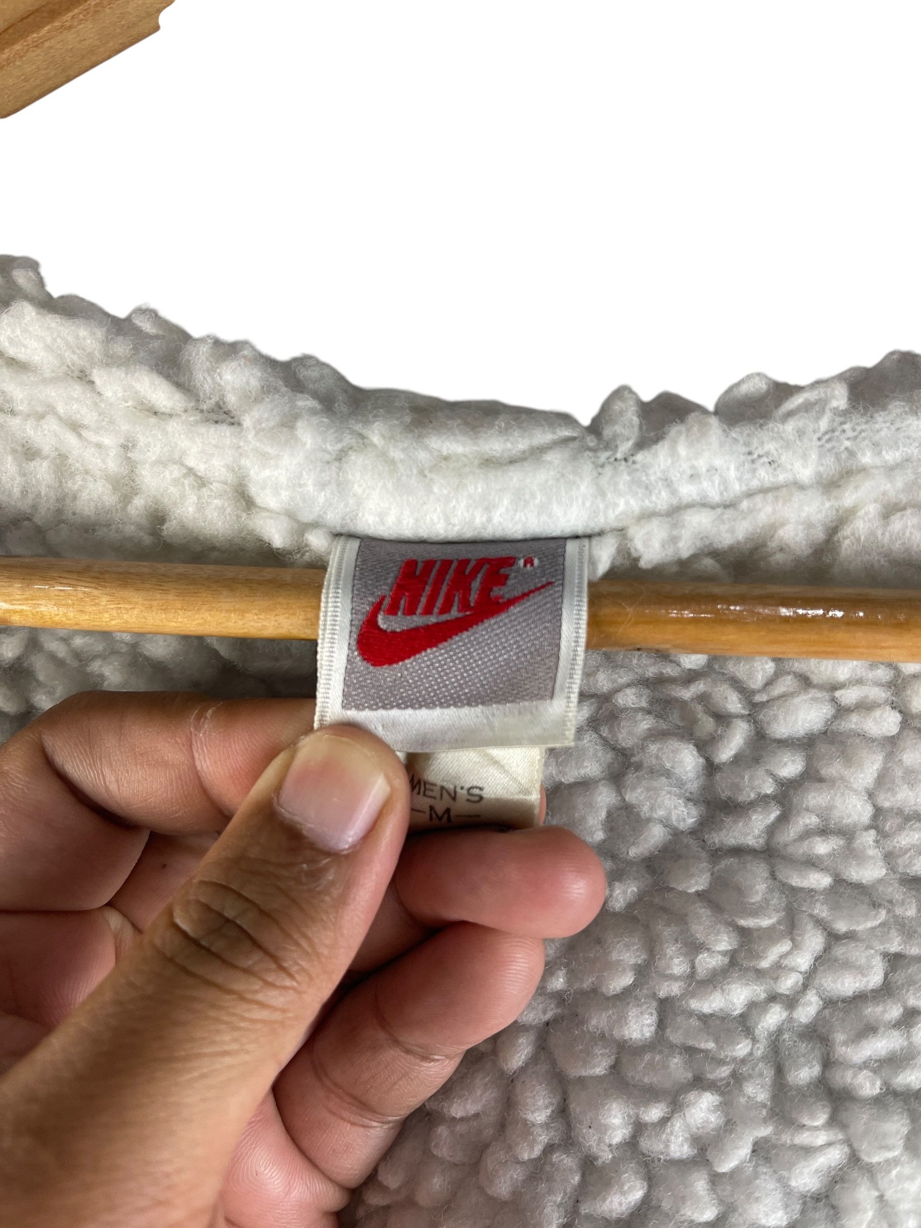 Nike Nike Sherpa Lined Bench Coat Swoosh Back Hoodie Jacket Size US M / EU 48-50 / 2 - 16 Thumbnail