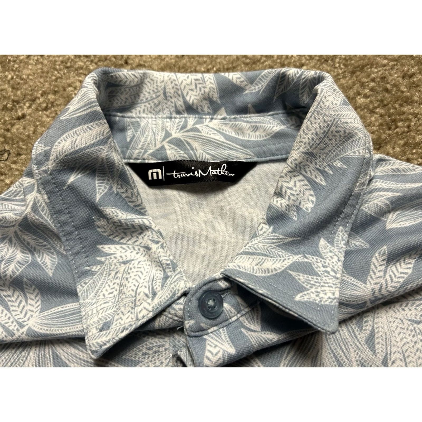 TravisMathew VINTAGE? No — Travis Mathew Big Sky Montana Golf Polo Men’s M Hawaiian Print Shirt Size US M / EU 48-50 / 2 - 5 Thumbnail