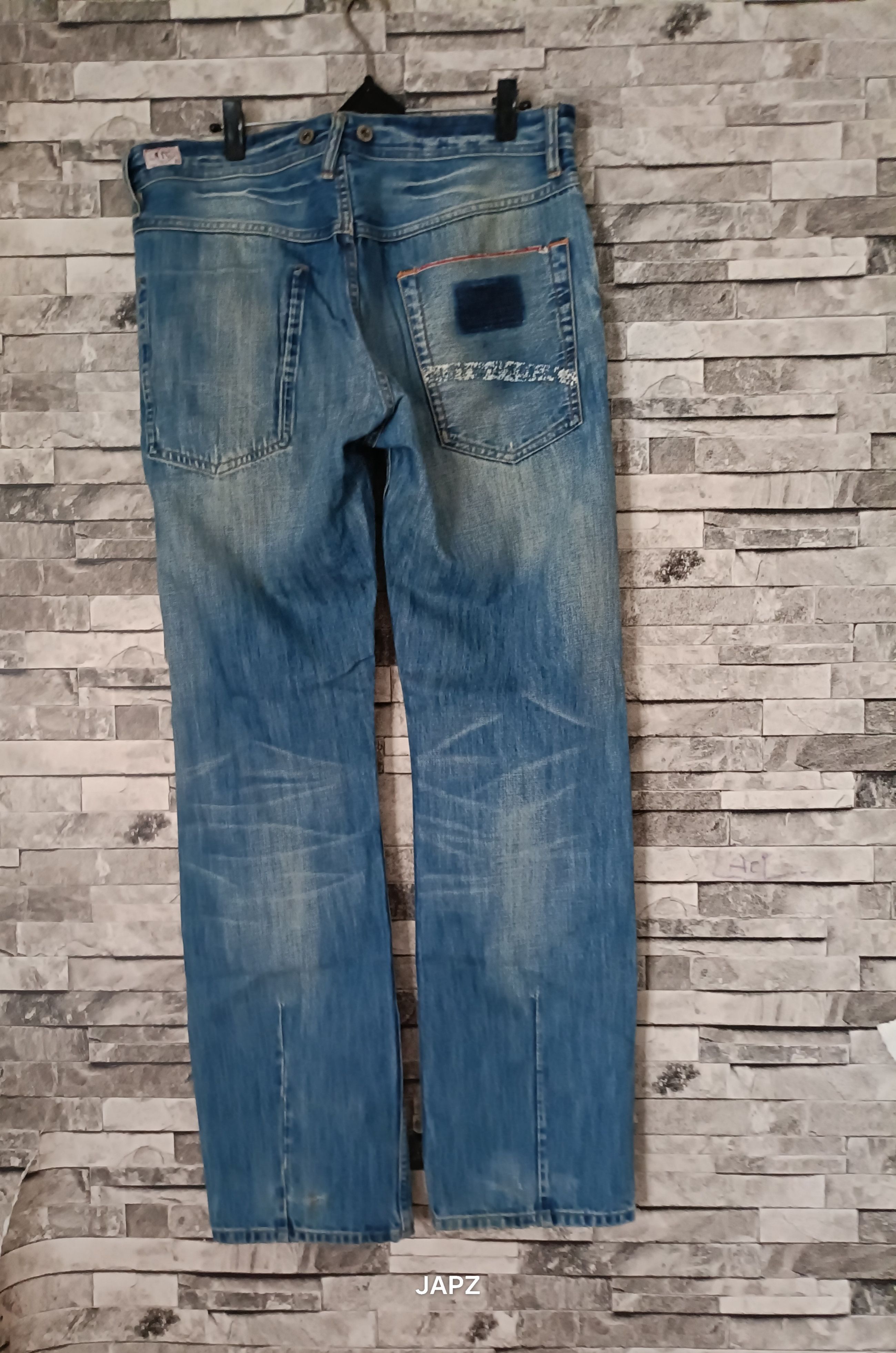 Tommy Hilfiger Very rare Tommy Hilfiger selvedge denim 1985 museum piece Size US 32 / EU 48 - 1 Thumbnail