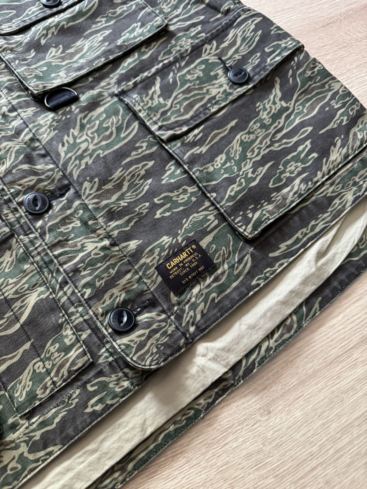 Carhartt Wip Carhartt WIP Tiger Camo Utility Vest Size US M / EU 48-50 / 2 - 4 Thumbnail