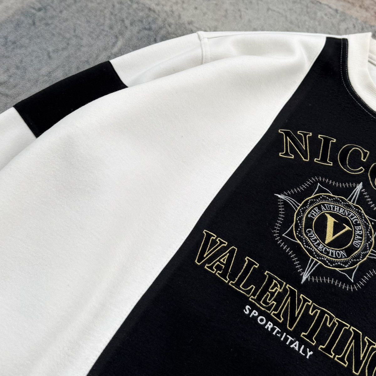 Valentino VTG Nicola Valentino Embroidered Logo Colorblock Crewneck Size US L / EU 52-54 / 3 - 7 Thumbnail