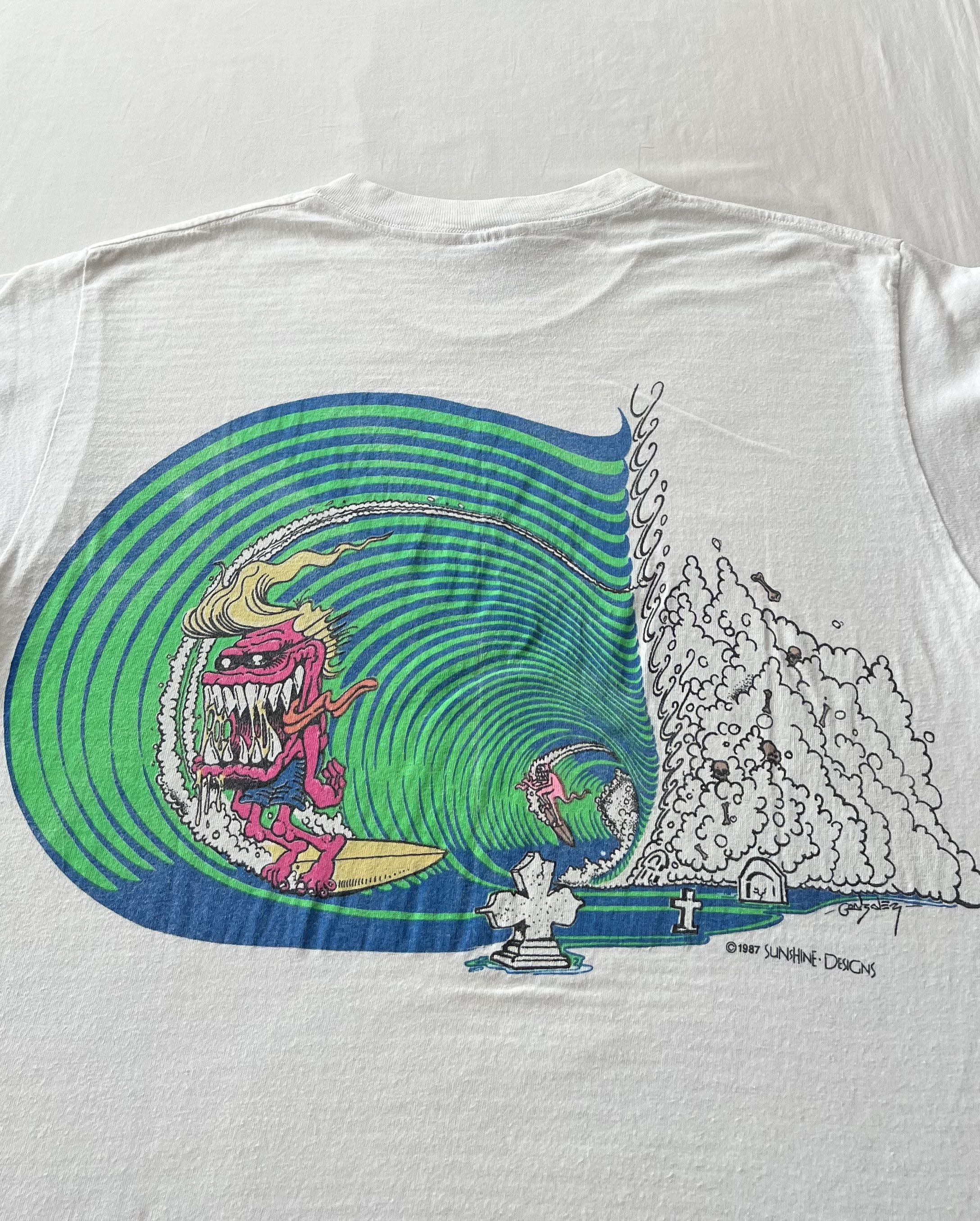 Vintage Vintage 1987 Monster Island Sunshine Designs Surf T-shirt Size US L / EU 52-54 / 3 - 14 Thumbnail