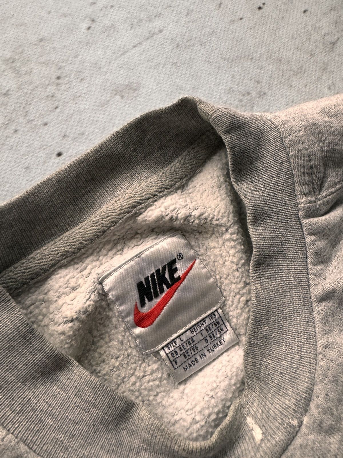 Nike × Vintage NIKE VINTAGE CENTER LOGO OVERSIZE BOXY SWEATSHIRT Size US L / EU 52-54 / 3 - 6 Thumbnail