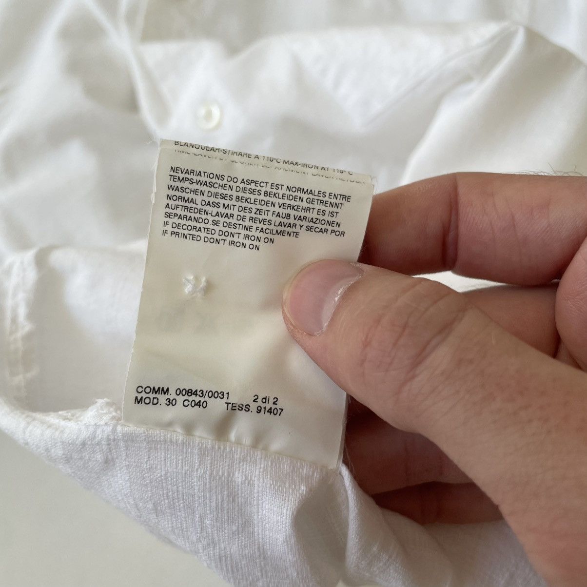 Maison Margiela S/S 03 White Grid Boucle Cotton Shirt Size US M / EU 48-50 / 2 - 11 Thumbnail