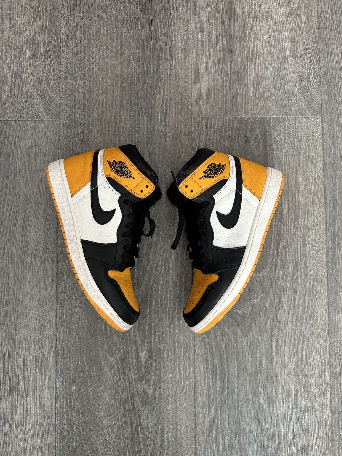 Nike Nike Air Jordan 1 Men's Retro High OG Taxi Yellow Toe Size US 10 / EU 43 - 1 Thumbnail