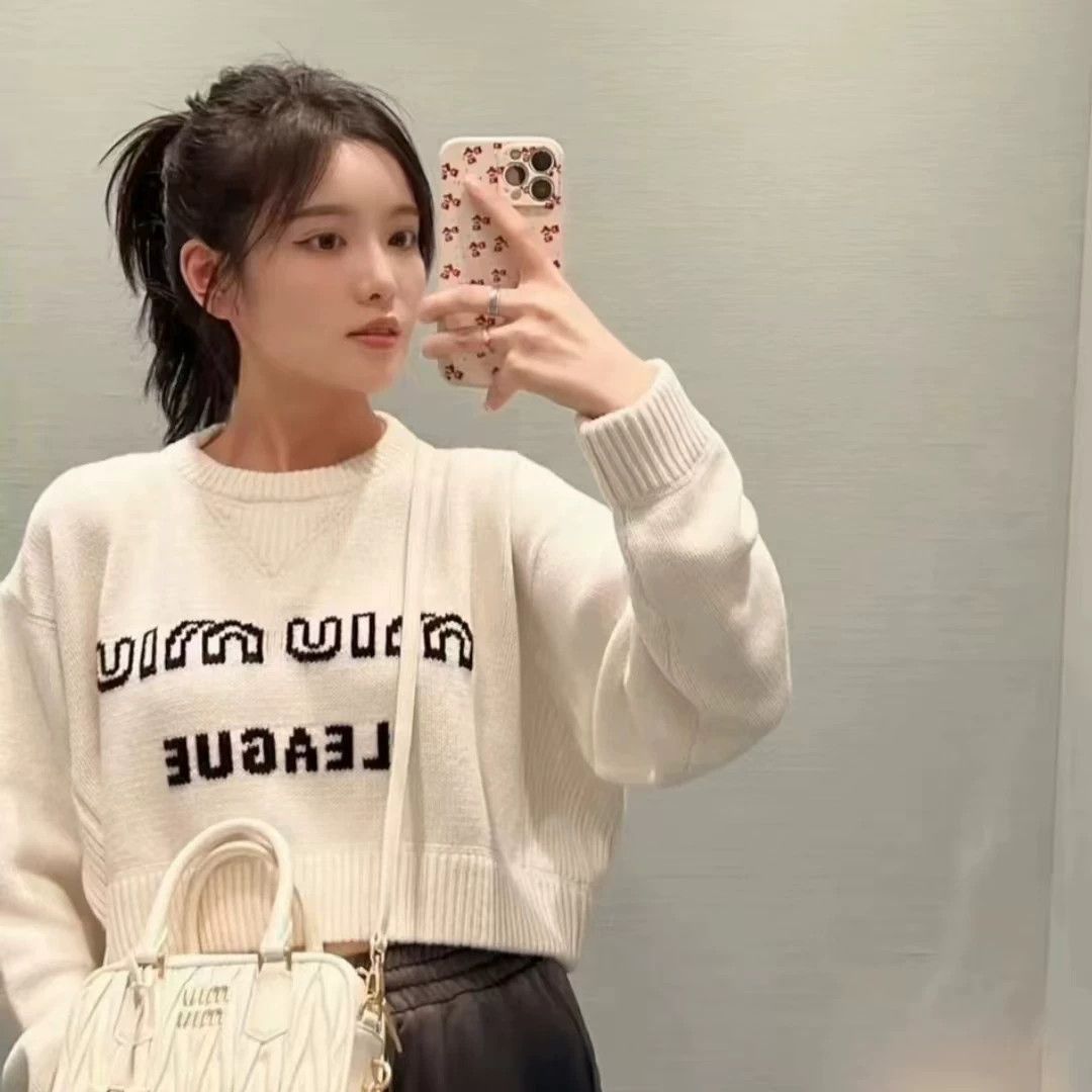 Miu Miu MIU MIU white cashmere logo sweater women's 38 Size S / US 4 / IT 40 - 9 Thumbnail