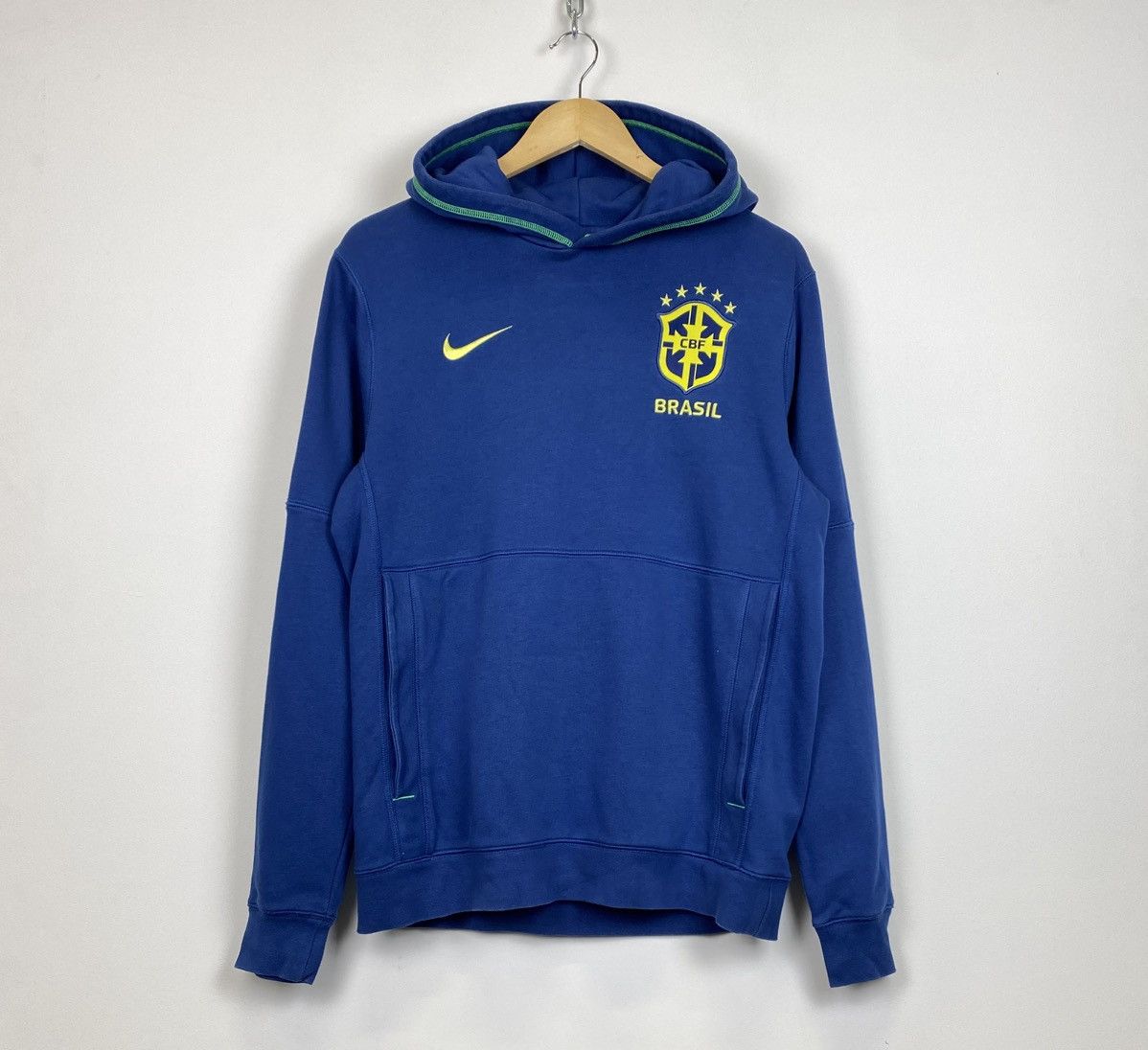 Nike Nike Brasil Soccer Football Hoodie Size M Blue Long Sleeve Size US M / EU 48-50 / 2 - 1 Thumbnail