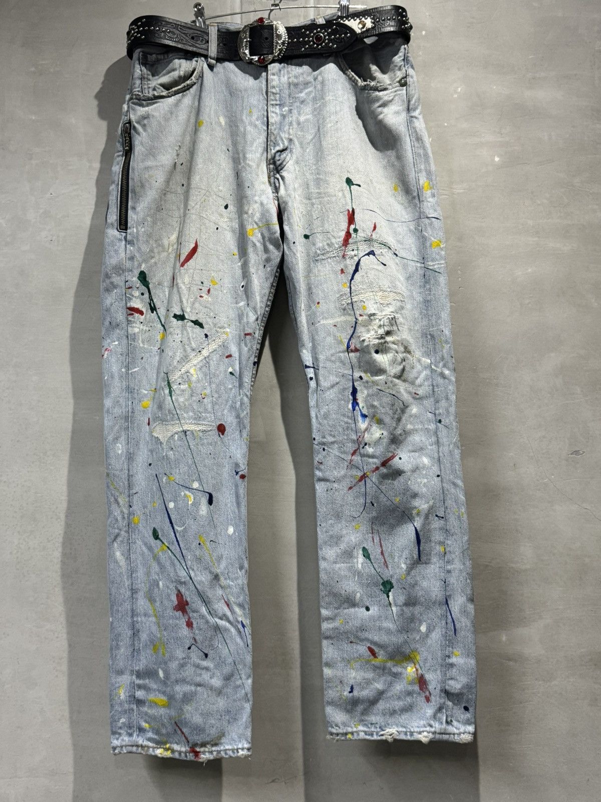 Fragment Design × Levi's Heavily Distressed Levis 505 x Fragment Design Selvedge Jean Size US 36 / EU 52 - 21 Thumbnail