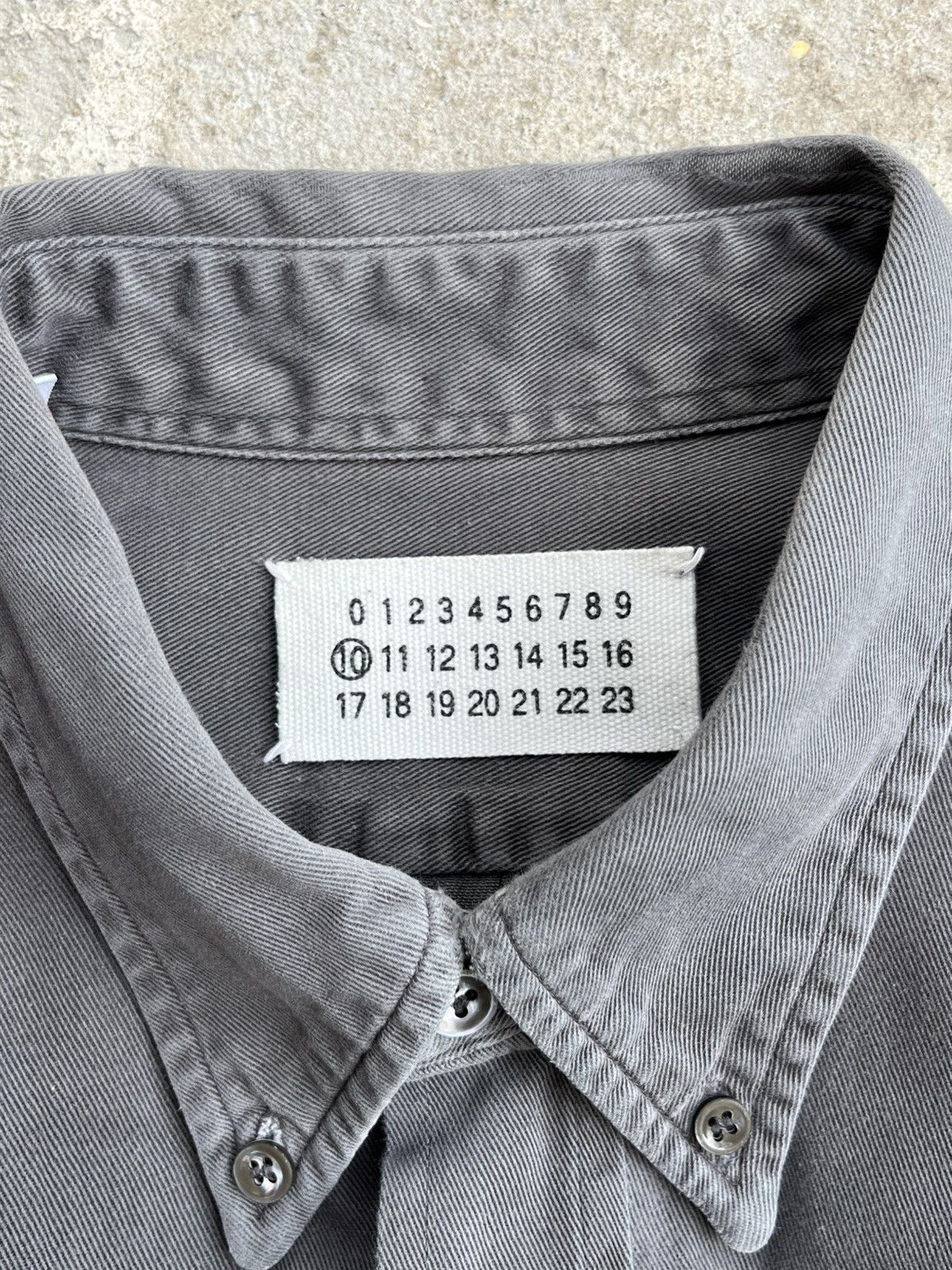 Maison Margiela SS’02 Maison Martin Margiela Button Down Military Shirt Size US L / EU 52-54 / 3 - 3 Thumbnail