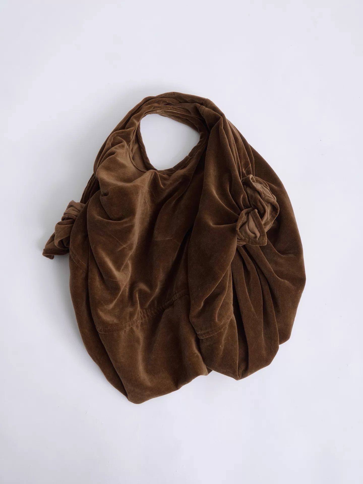 Comme des Garcons COMME des GARÇONS Brown Velvet Knot Cloud Bag Size ONE SIZE - 7 Thumbnail