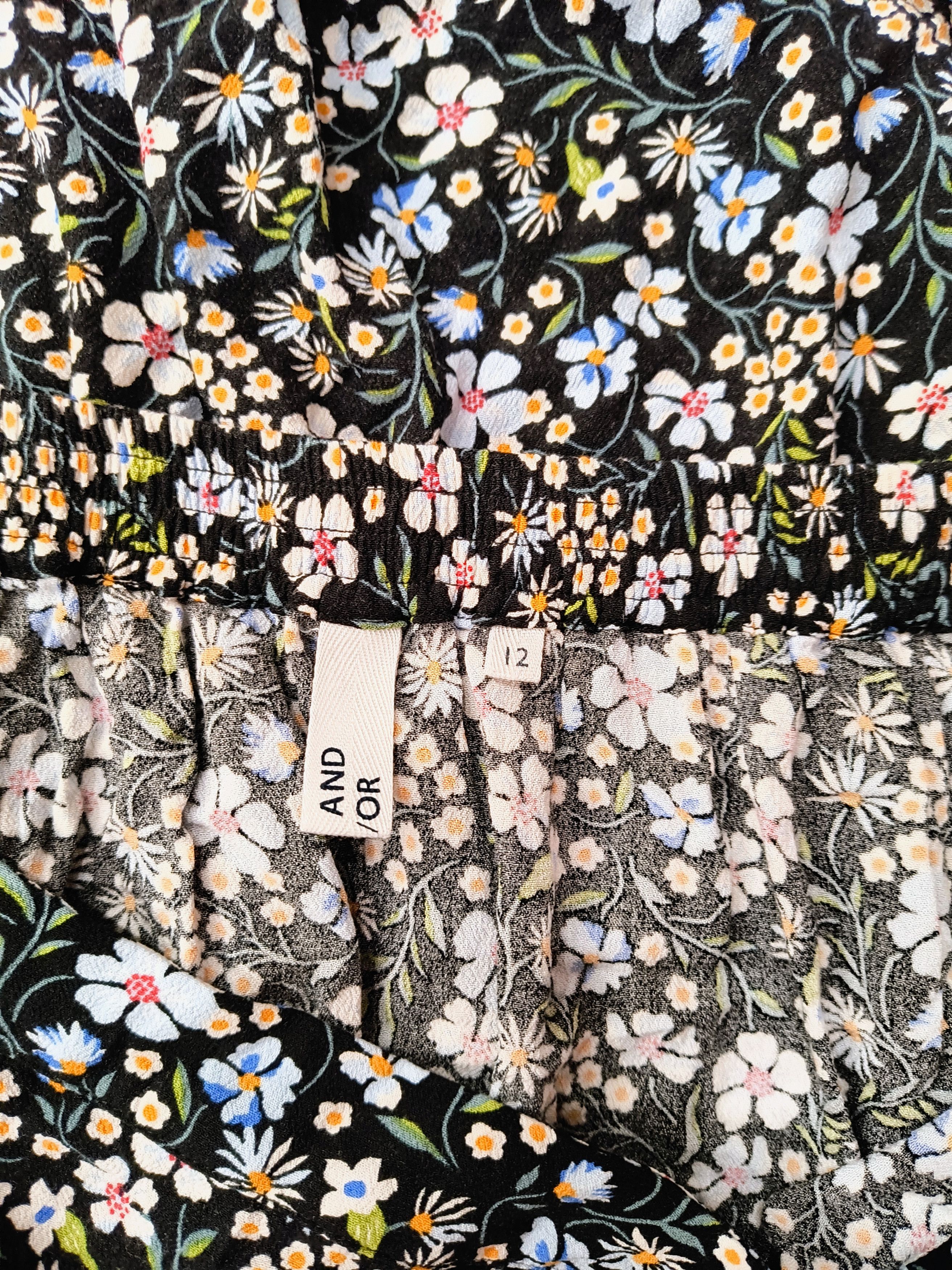 Other Skirt L / 40 / 12 · Very good · And/Or Size 30" / US 8 / IT 44 - 3 Thumbnail