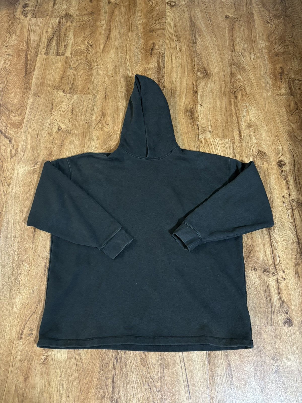 Essentials Fear of God Essentials FW23 Jet Black Hoodie Size US XL / EU 56 / 4 - 2 Thumbnail