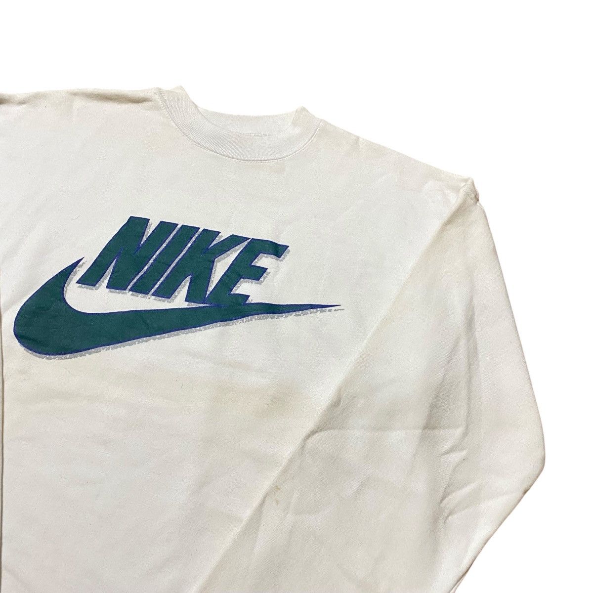 Nike × Vintage Vintage 90's Nike Big Logo Sweatshirts Size US L / EU 52-54 / 3 - 3 Thumbnail