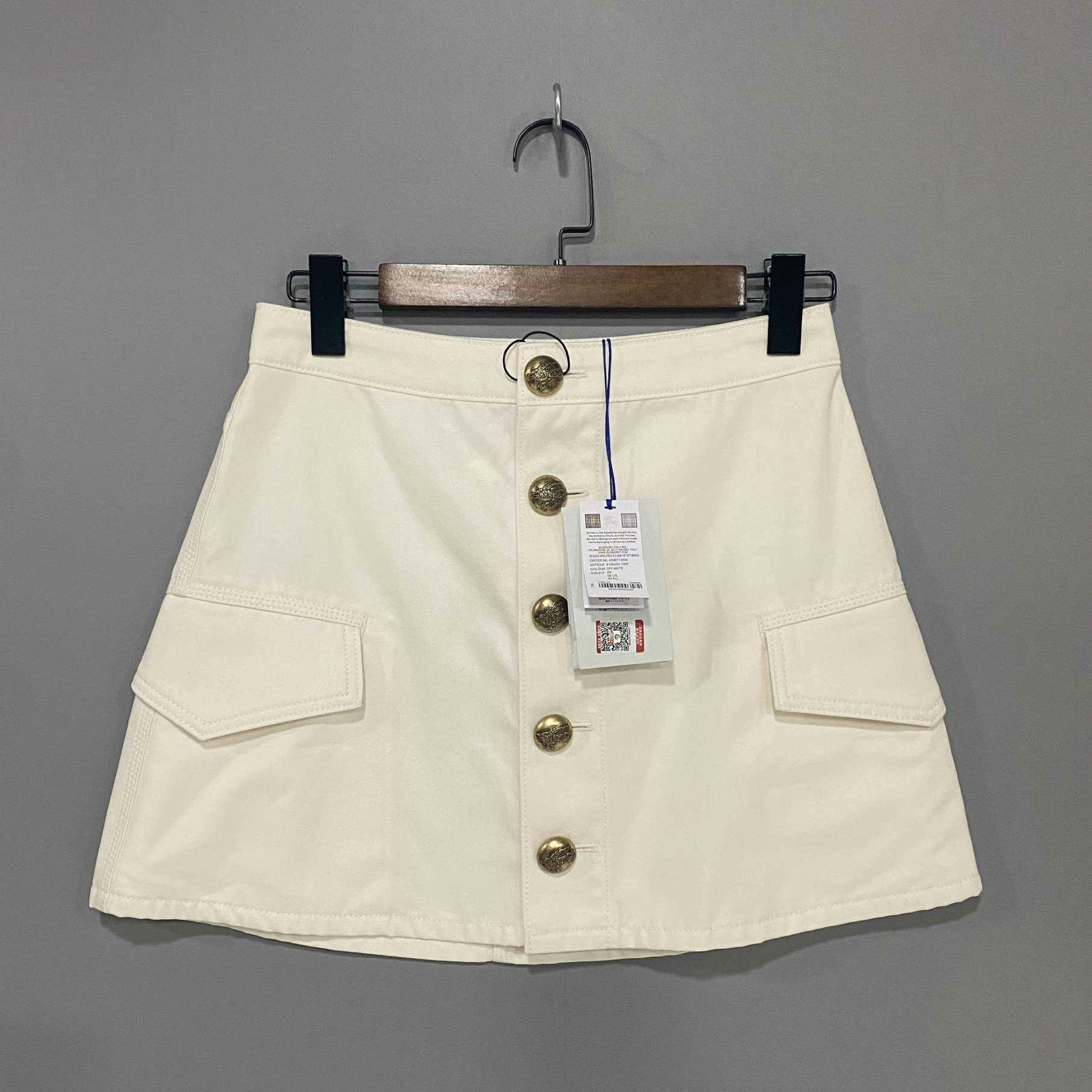 Burberry Burberry Denim Skirt uk_8 Women Size 27" / US 4 / IT 40 - 1 Thumbnail