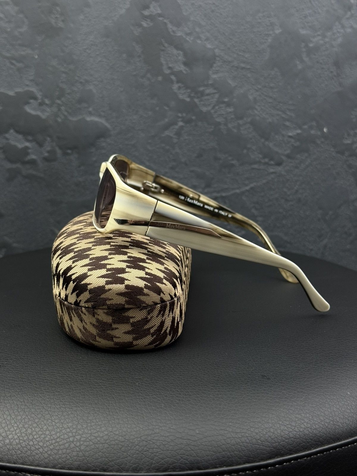 Max Mara Vintage Max Mara Sunglasses Made in Italy Size ONE SIZE - 5 Thumbnail