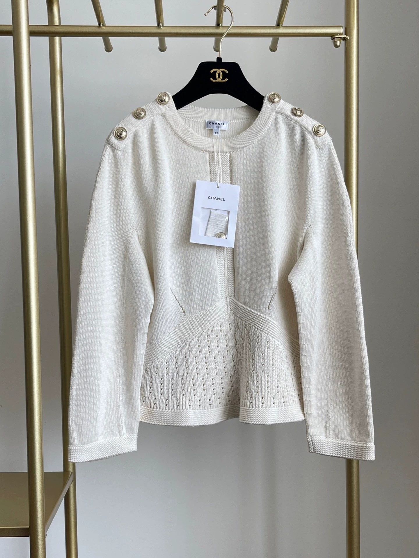 Chanel 2020 Equestrian White Cashmere Sweater - dmc