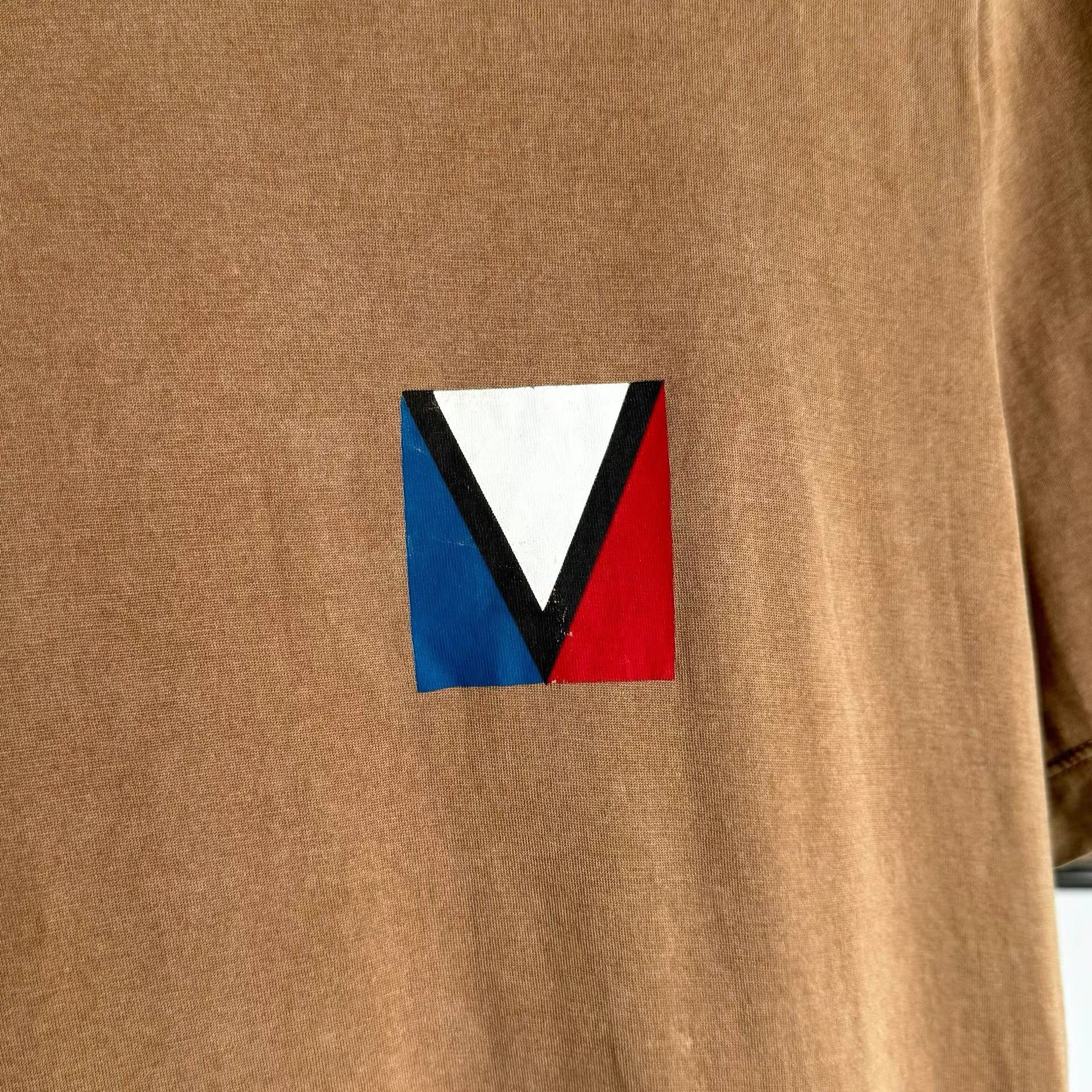 Louis Vuitton Louis Vuitton LV Khaki Sailboat T-Shirt Size US XS / EU 42 / 0 - 3 Thumbnail