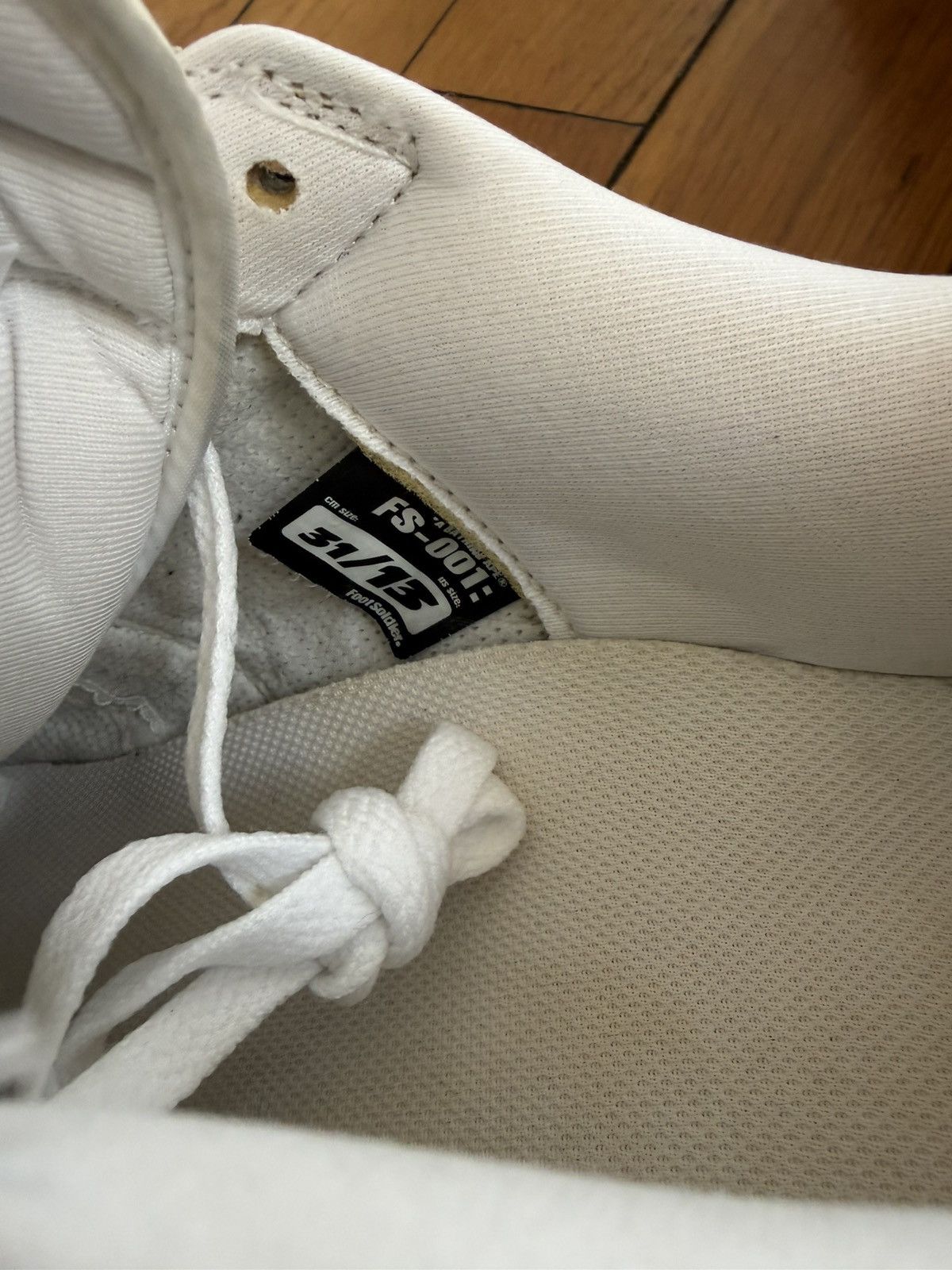 Bape Vintage 2005 Bape Sta Kaws nigo Size US 13 / EU 46 - 5 Thumbnail