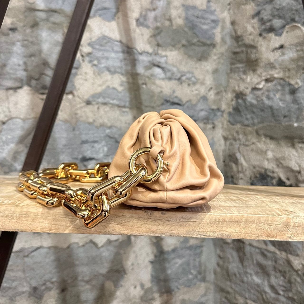 Bottega Veneta Bottega Veneta Light Brown Leather The Chain Pouch Clutch Size ONE SIZE - 5 Thumbnail