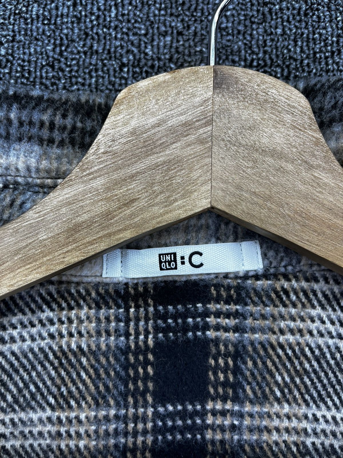 Japanese Brand Uniqlo: C by Clare Waight Keller Shadow Plaid Flannel Jacket Size S / US 4 / IT 40 - 7 Thumbnail