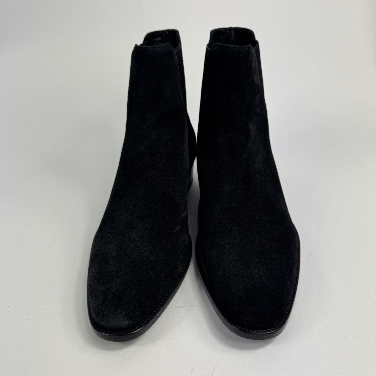 Saint Laurent Paris Suede Chelsea Boots Size US 9 / EU 42 - 2 Thumbnail