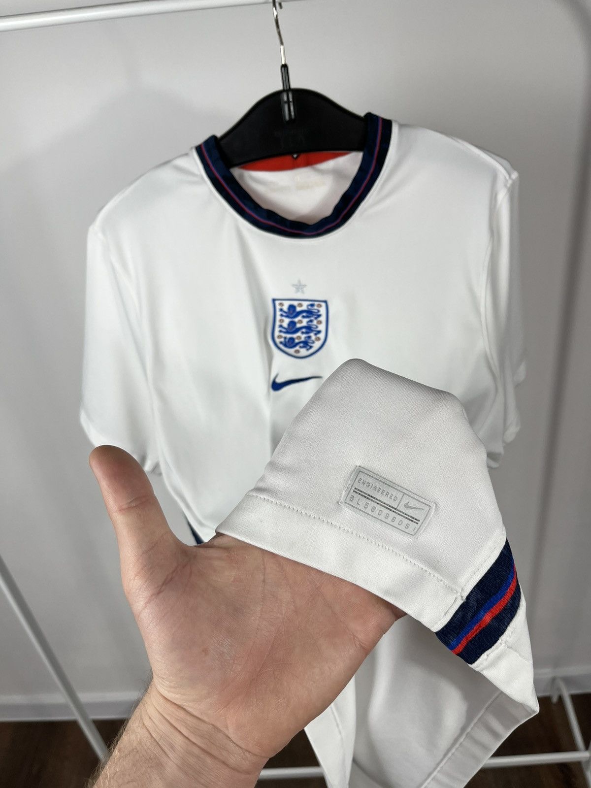 Nike Nike England Dri Fit Home Soccer Jersey White Shirt Size L Size US L / EU 52-54 / 3 - 7 Thumbnail
