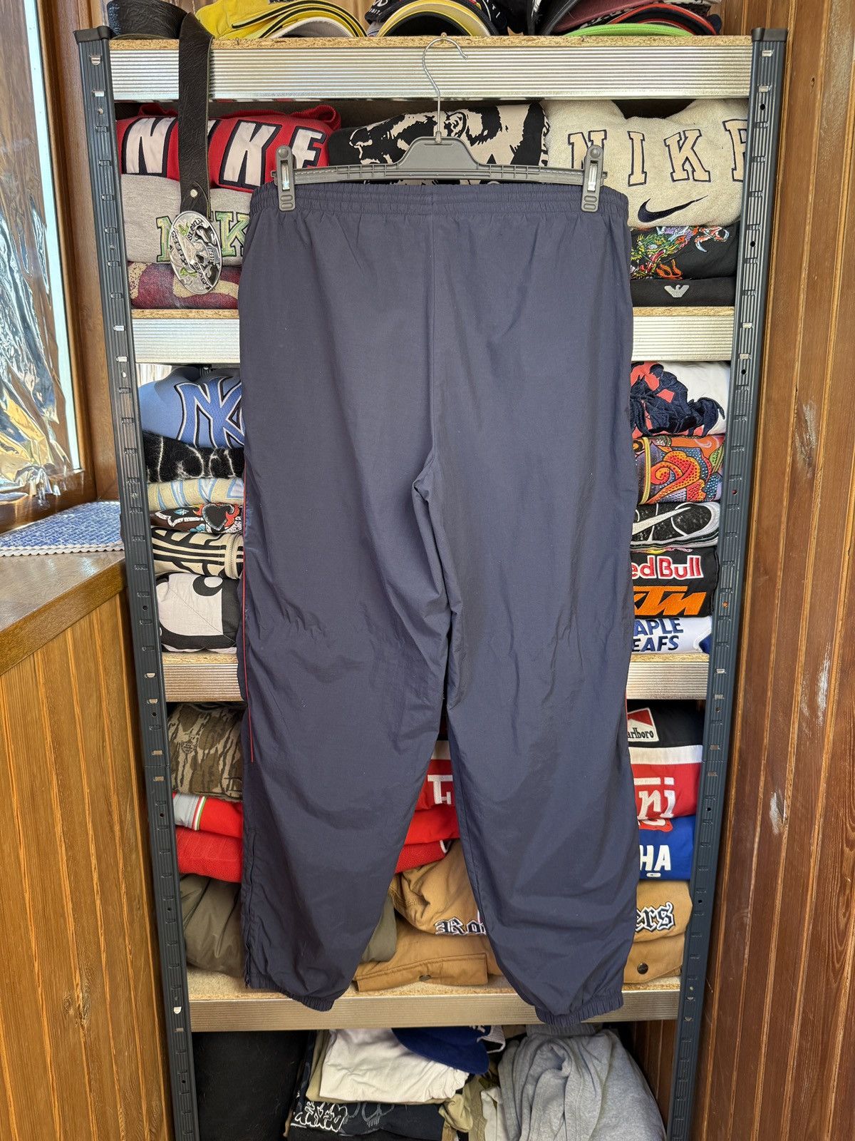 Nike Nike Vintage Nylon Pants 90s y2k Size US 34 / EU 50 - 2 Thumbnail