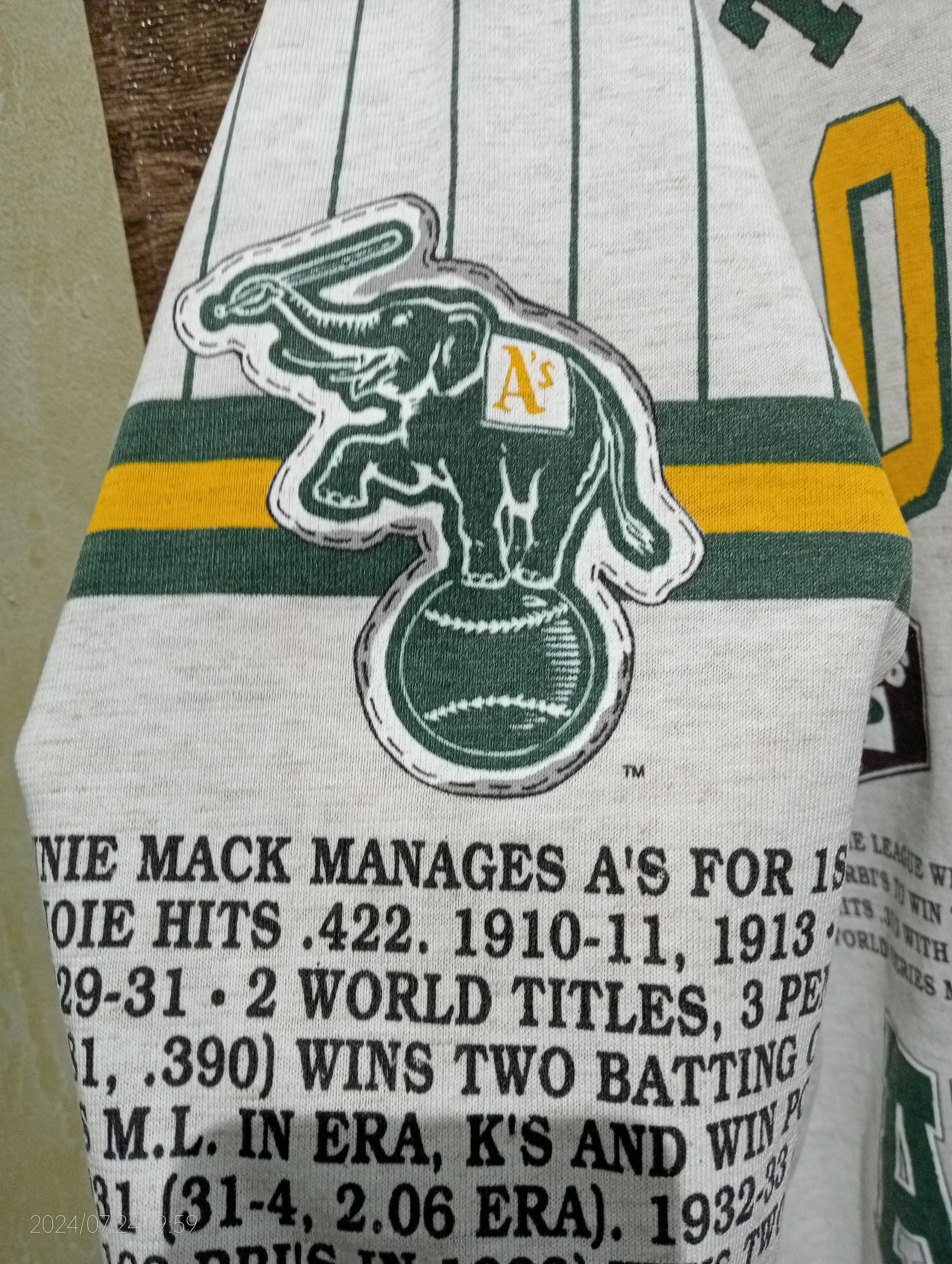 Vintage VTG '90s Long Gone MLB Oakland Athletics 3Q Sleeve Tshirt Size US XL / EU 56 / 4 - 6 Thumbnail