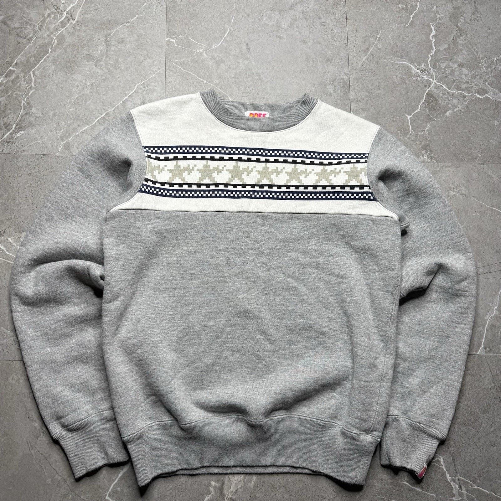 Bape Vintage 2000s BAPE AAPE Star Pattern Sweatshirt Medium Size M / US 6-8 / IT 42-44 - 2 Thumbnail