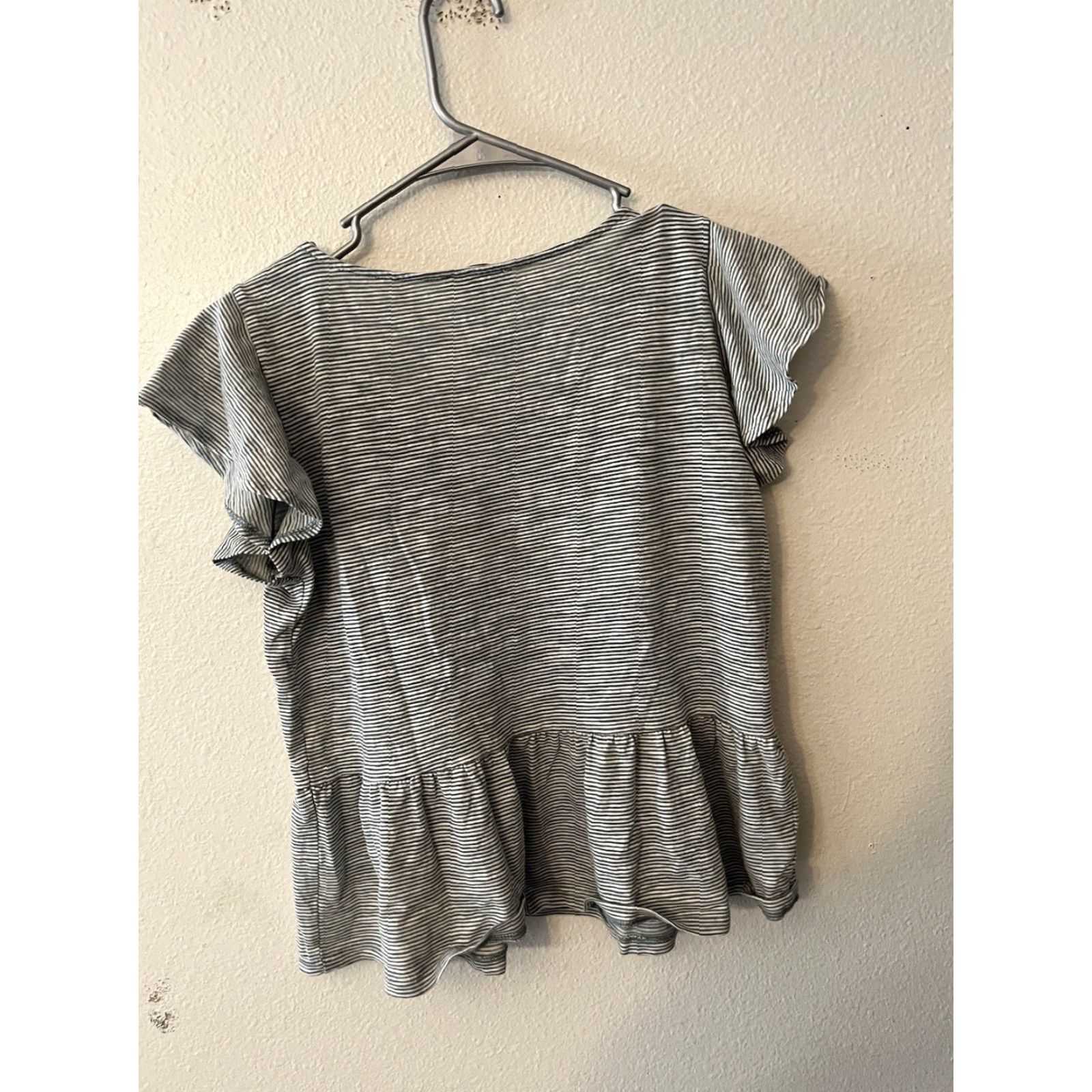 Ann Taylor Ann Taylor Loft Women Shirt XS Gray Cotton Short Sleeve Ruffle Casual Womens Size XS / US 0-2 / IT 36-38 - 2 Thumbnail